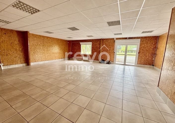 à vendre Bâtiment La Breille Les Pins