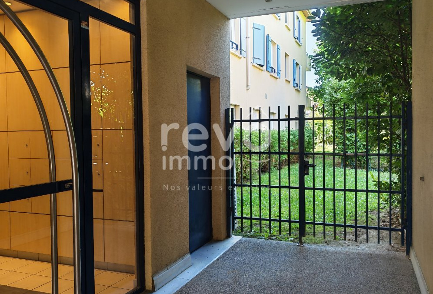 vente Appartement Sathonay Village - Photo 4