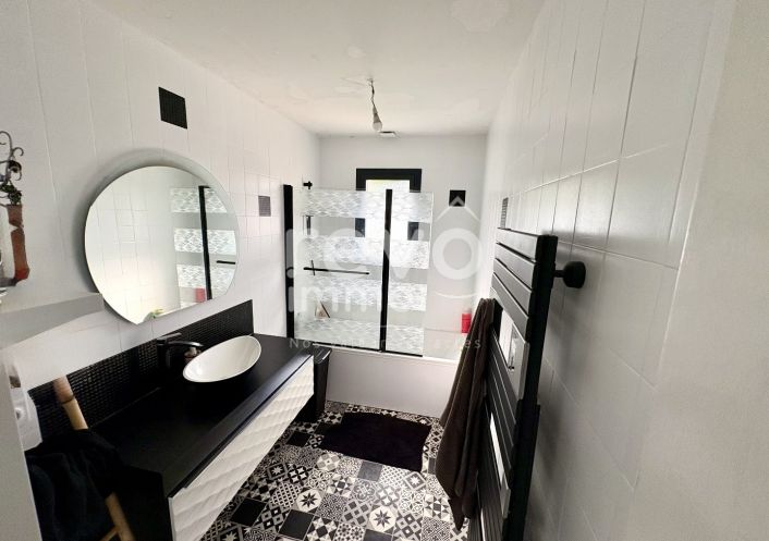 à vendre Maison Montreuil Juigne