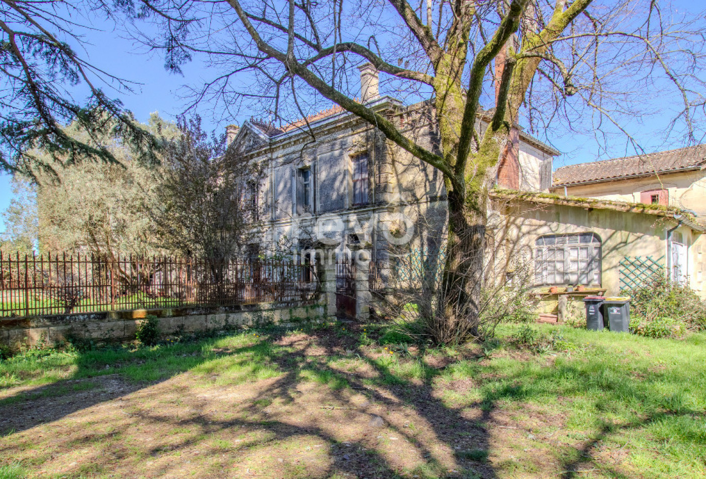 vente Maison à rénover Camiac Et Saint Denis - Photo 1