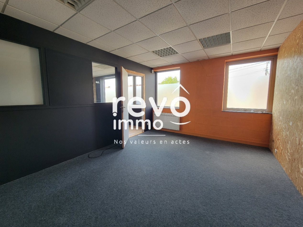 à vendre Locaux d'activité Le Fuilet - Photo 4