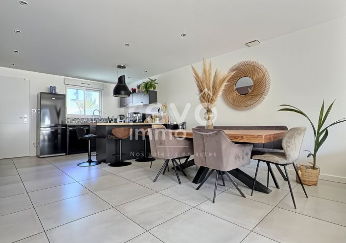 à vendre Duplex Brindas