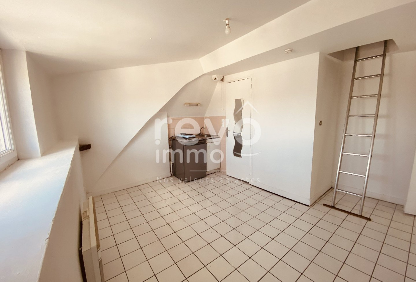 vente Studio Angers - Photo 2