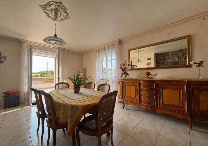 à vendre Maison de caractère Saint Michel Mont Mercure