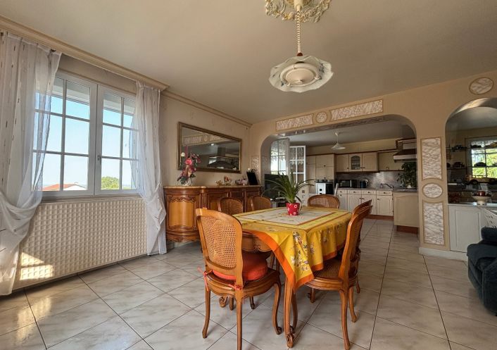 à vendre Maison de caractère Saint Michel Mont Mercure