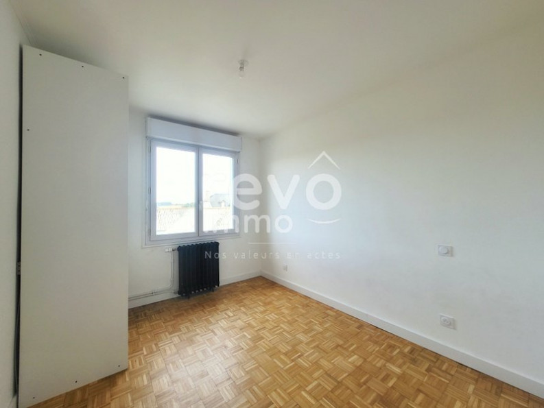 vente Maison mitoyenne Neuvy En Mauges - Photo 6