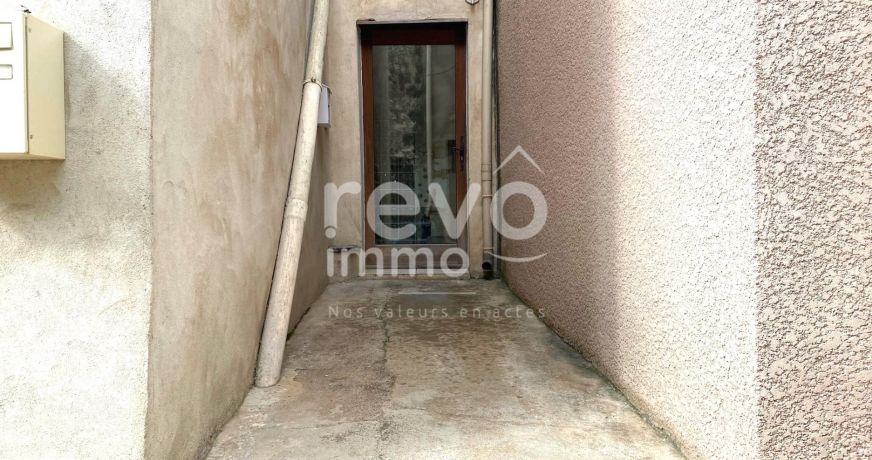 vente Maison de village Vendemian