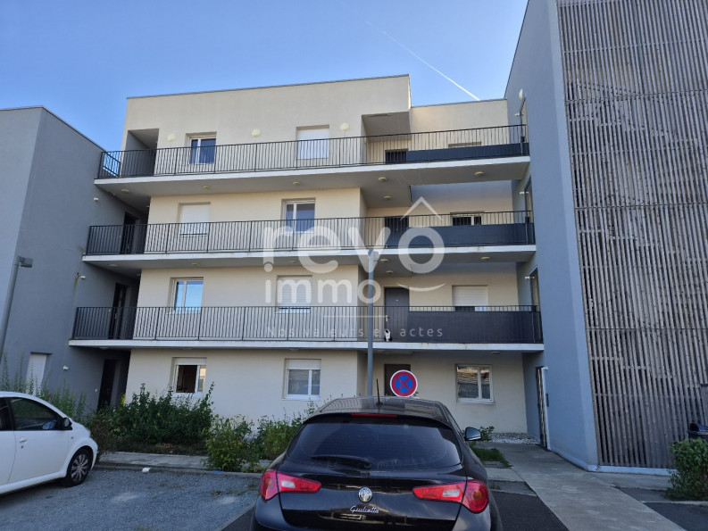vente Appartement Beaucouze - Photo 1