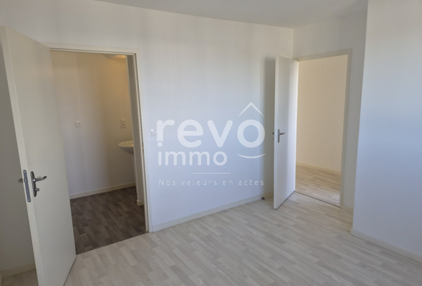 vente Appartement Beaucouze - Photo 4