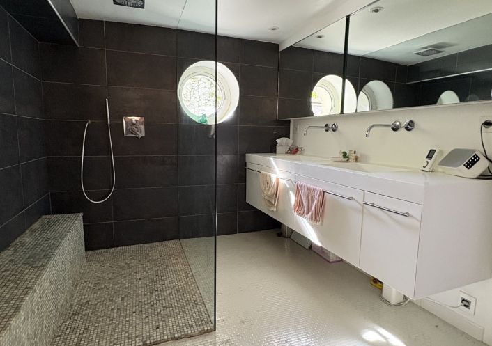 à vendre Triplex Paris 11eme Arrondissement