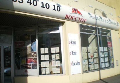 location Local commercial Valognes