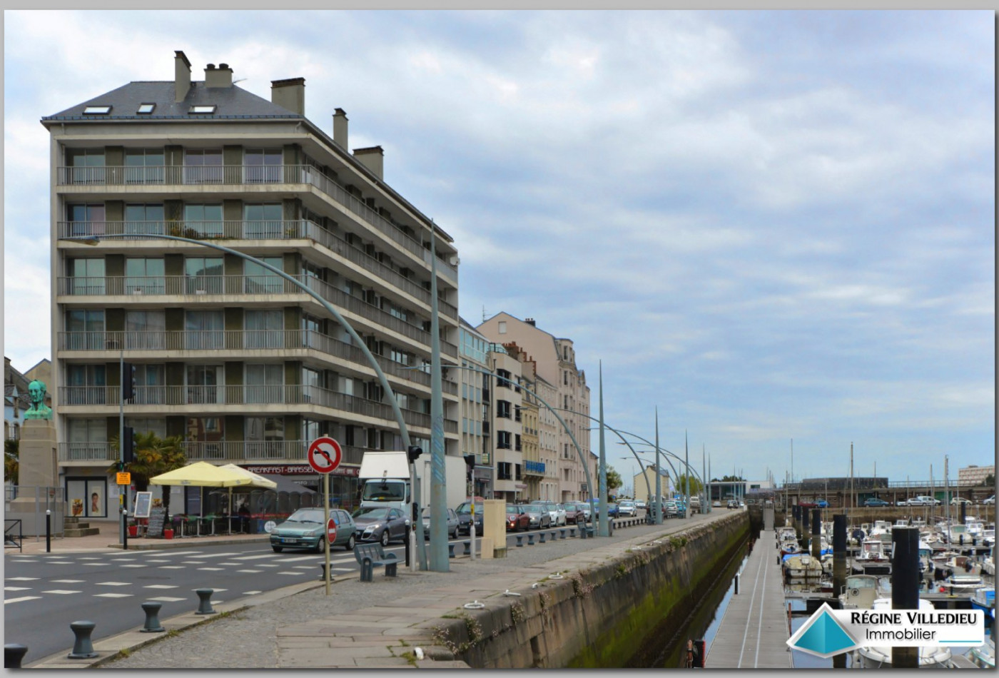 location Parking intérieur Cherbourg-octeville - Photo 2