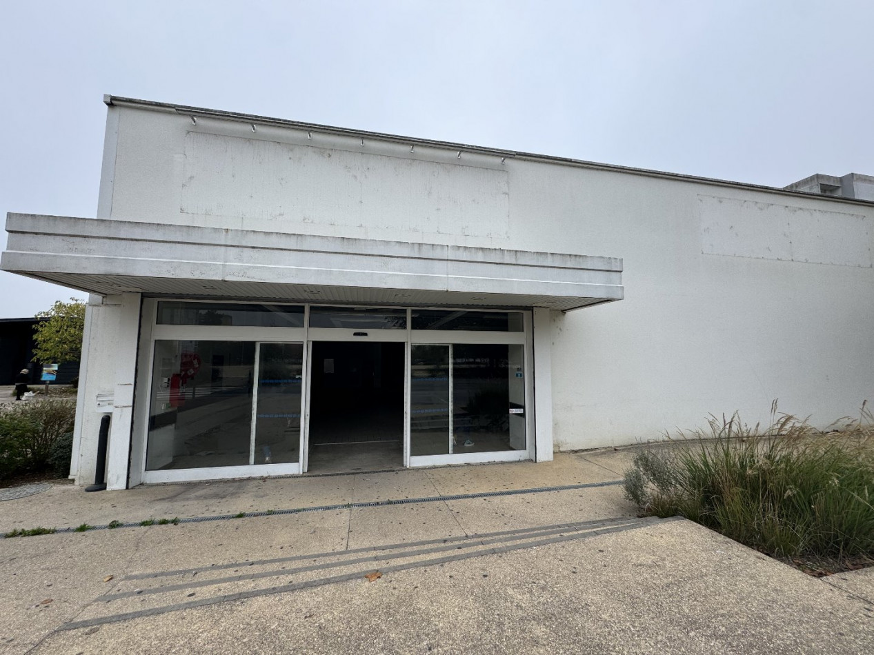 location Local commercial Vitry Le Francois - Photo 3