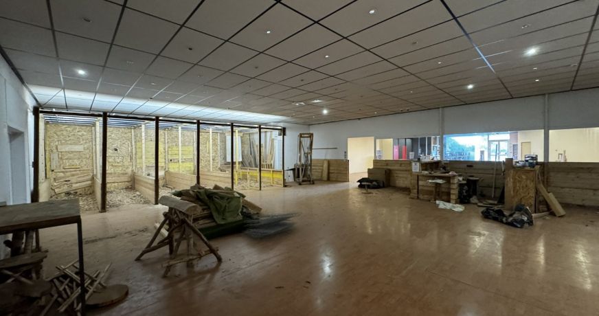 location Local commercial Tinqueux