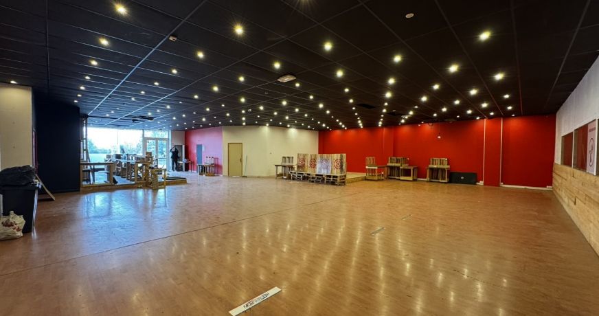 location Local commercial Tinqueux