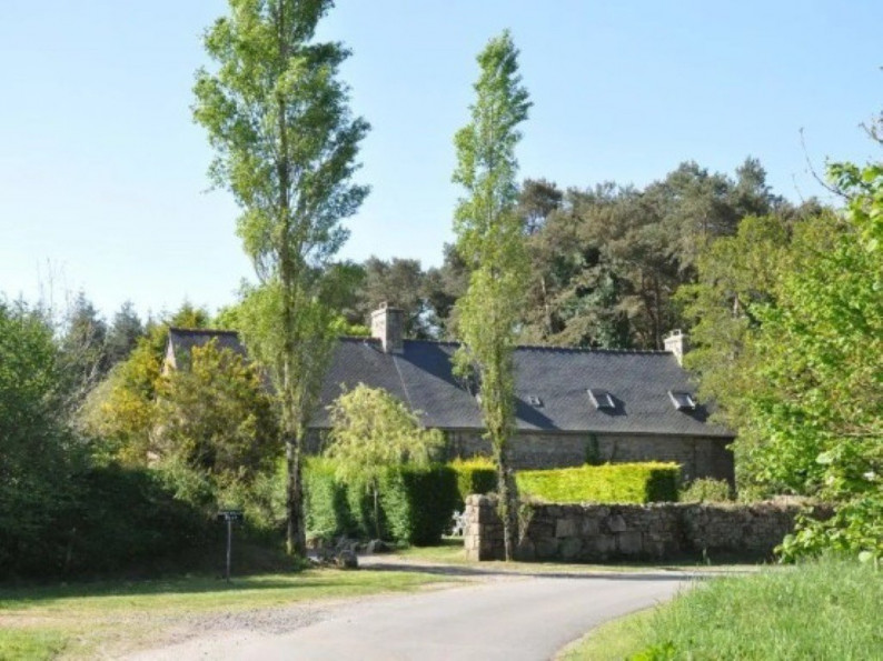 vente Maison et dépendances Plouaret - Photo 1