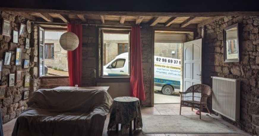 vente Maison de village Moncontour