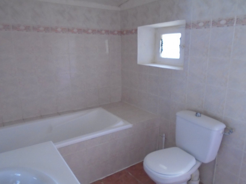 vente Maison Priziac - Photo 8