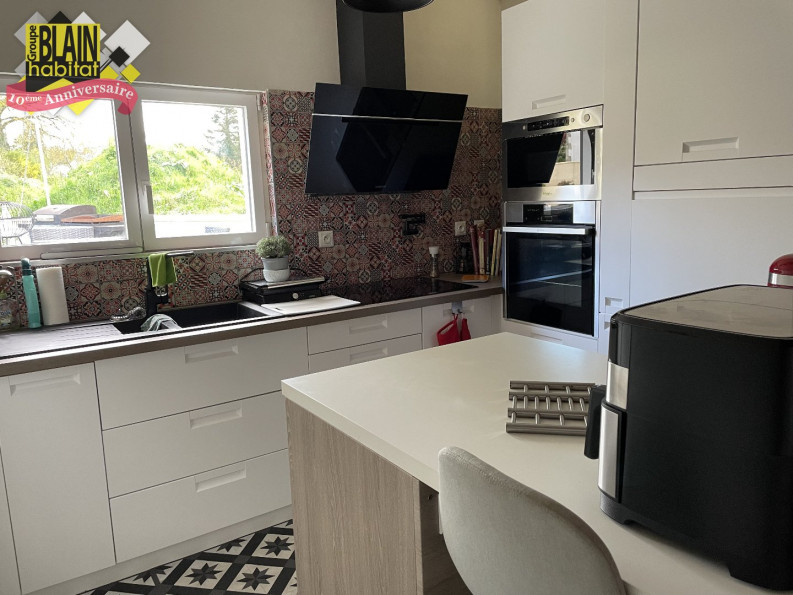 vente Maison Le Saint - Photo 8