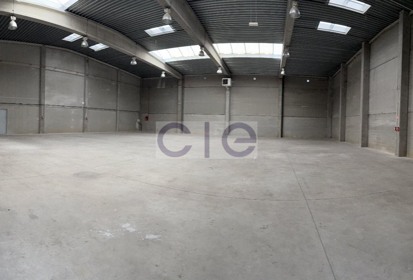 location Bâtiment Seclin - Photo 1