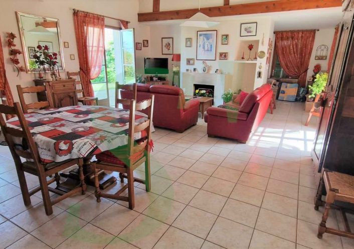 vente Maison Montjavoult