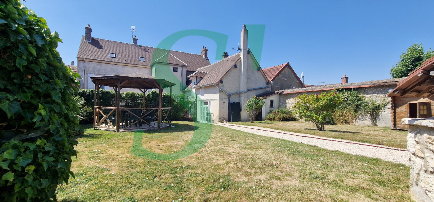 vente Maison bourgeoise Chaumont En Vexin - Photo 1