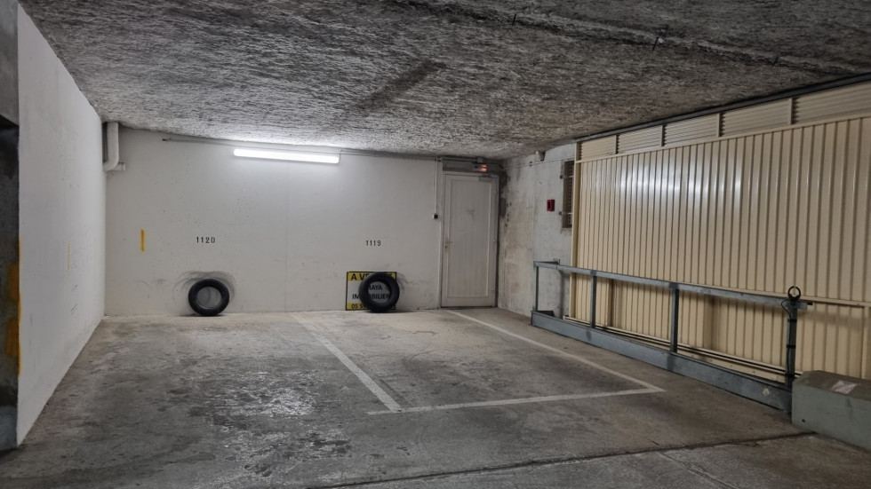 location Parking intérieur Bayonne - Photo 2