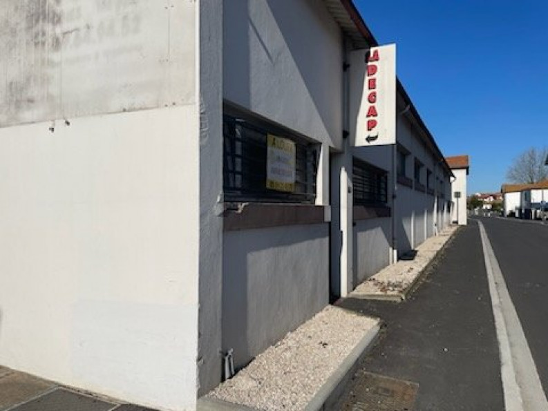 location Entrepots et bureaux Boucau - Photo 9
