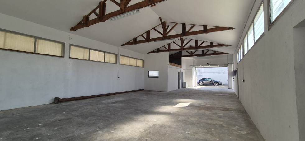 location Entrepots et bureaux Boucau - Photo 1