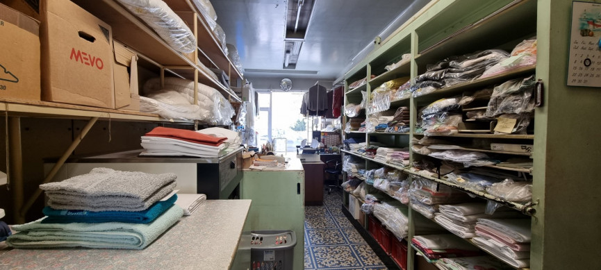 à louer Local commercial Bayonne - Photo 3