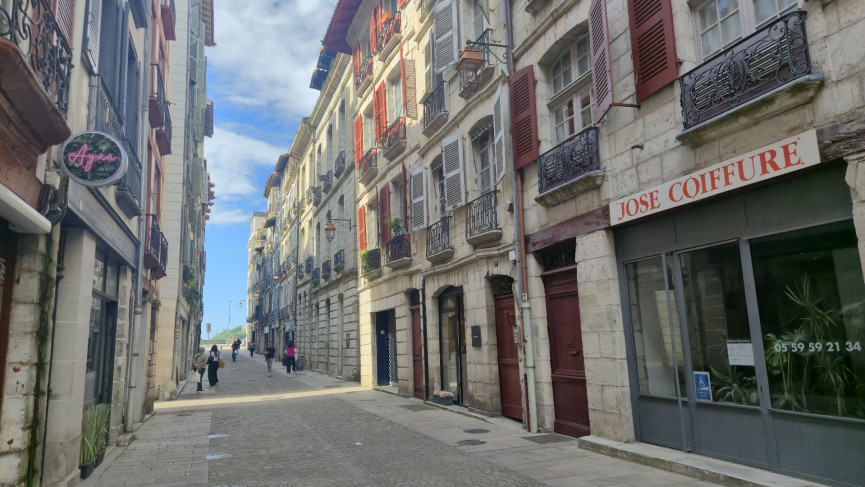 à vendre Appartement rénové Bayonne - Photo 1