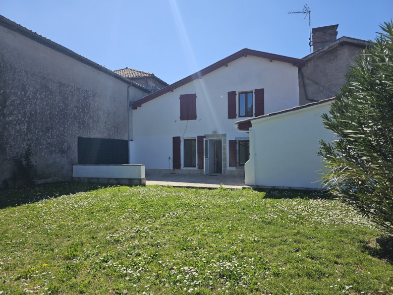 à vendre Maison Bellocq - Photo 1