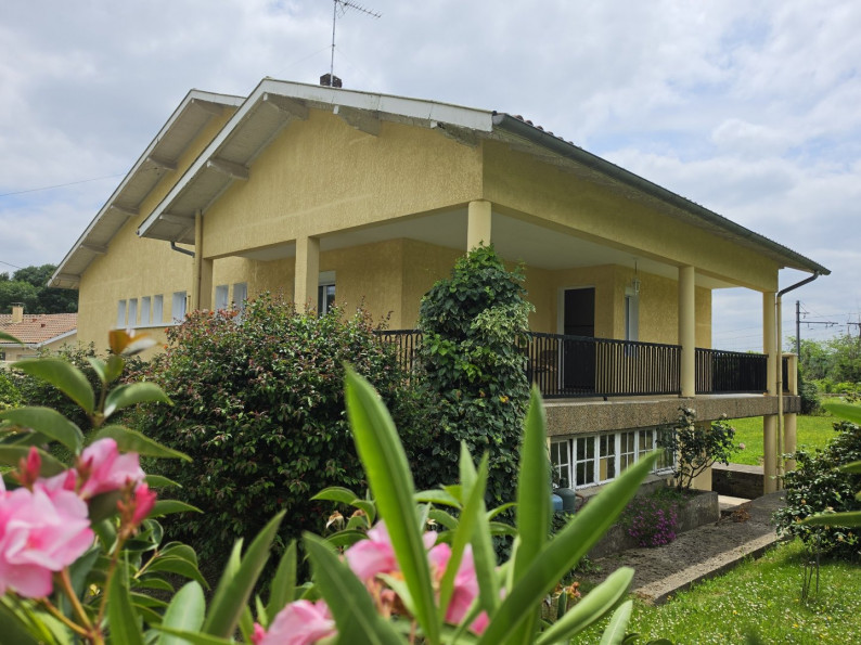 vente Maison Puyoo - Photo 1