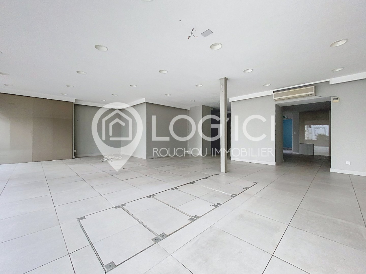 location Local commercial Pau - Photo 4