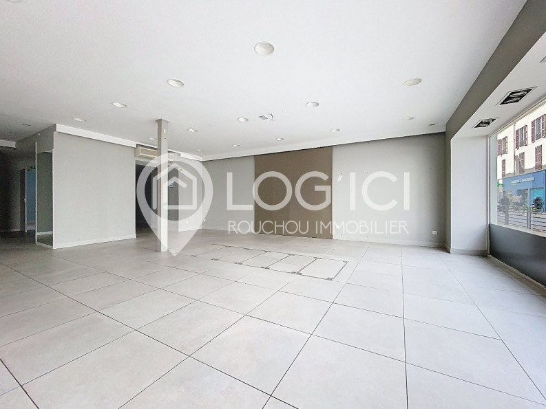 location Local commercial Pau - Photo 6