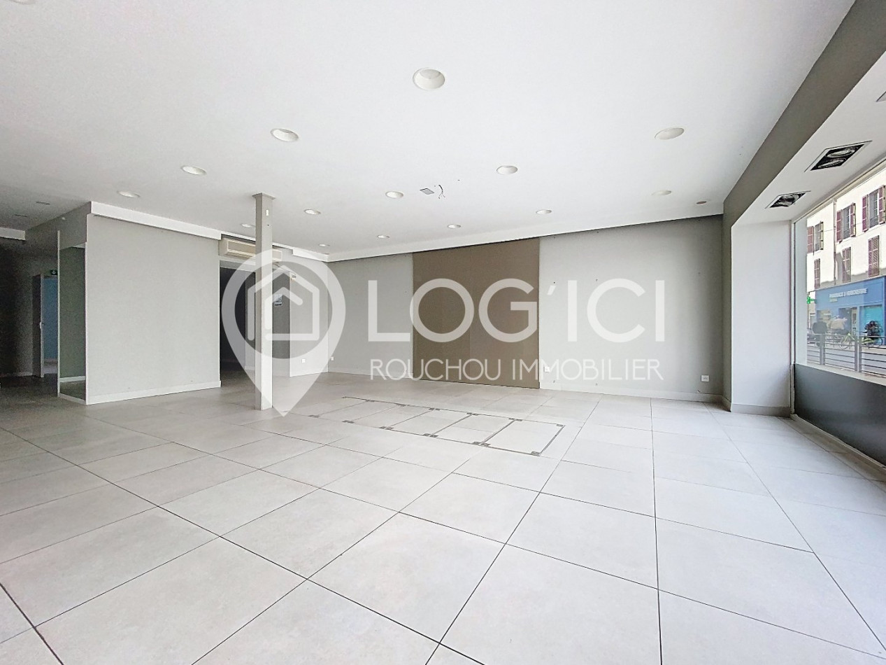 location Local commercial Pau - Photo 6