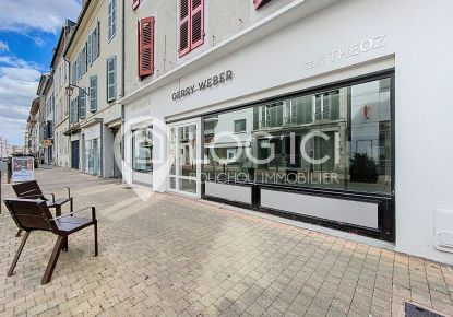 location Local commercial Pau