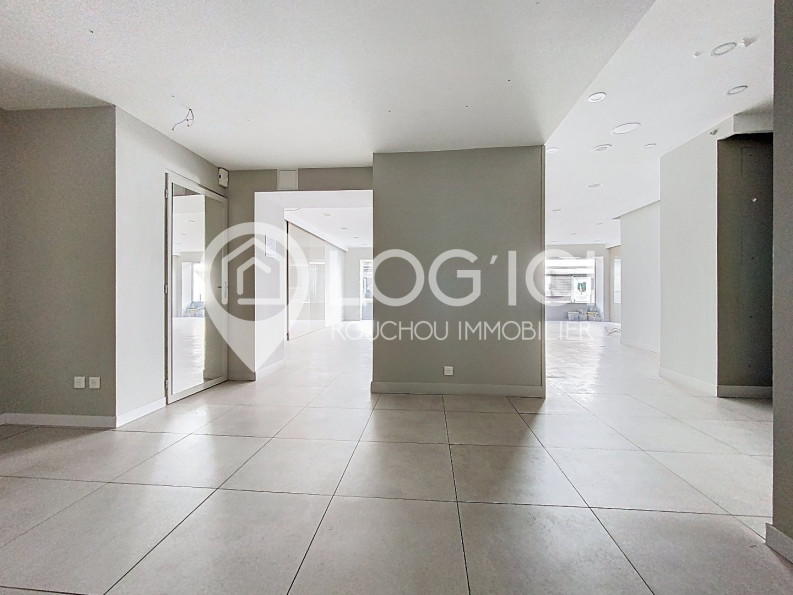 location Local commercial Pau - Photo 8