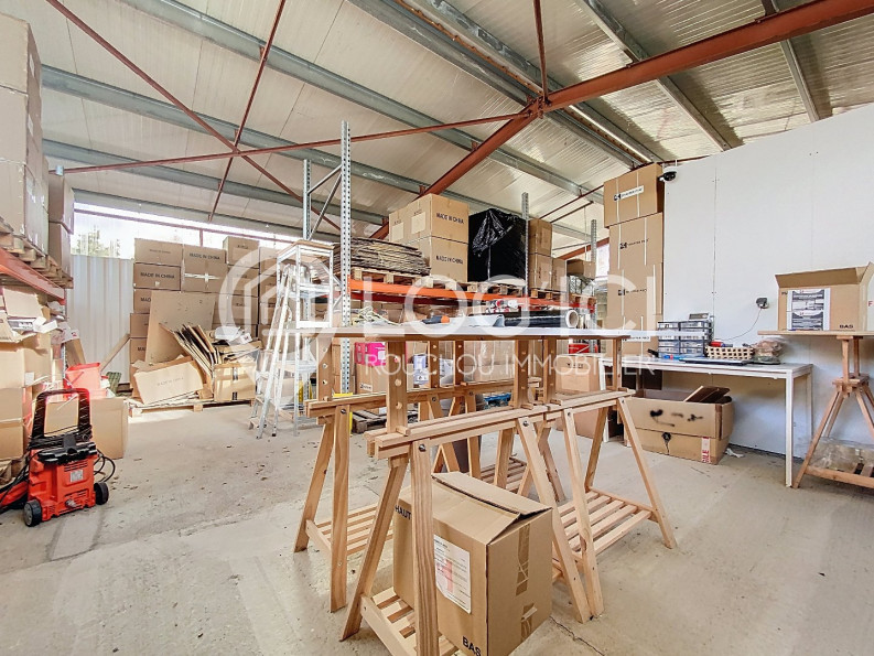 vente Entrepots et bureaux Theze - Photo 9