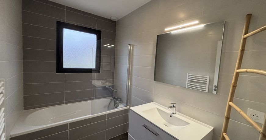 location Maison Lons