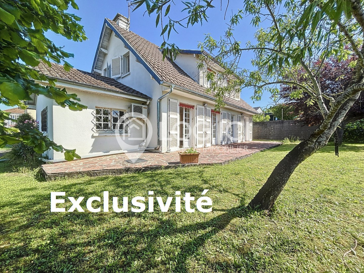 vente Maison Nay - Photo 1