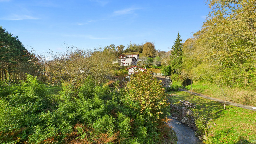 vente Ensemble immobilier Cambo Les Bains - Photo 2