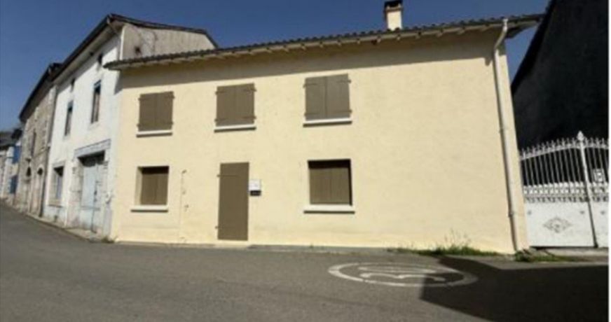 location Maison Saint Laurent De Neste
