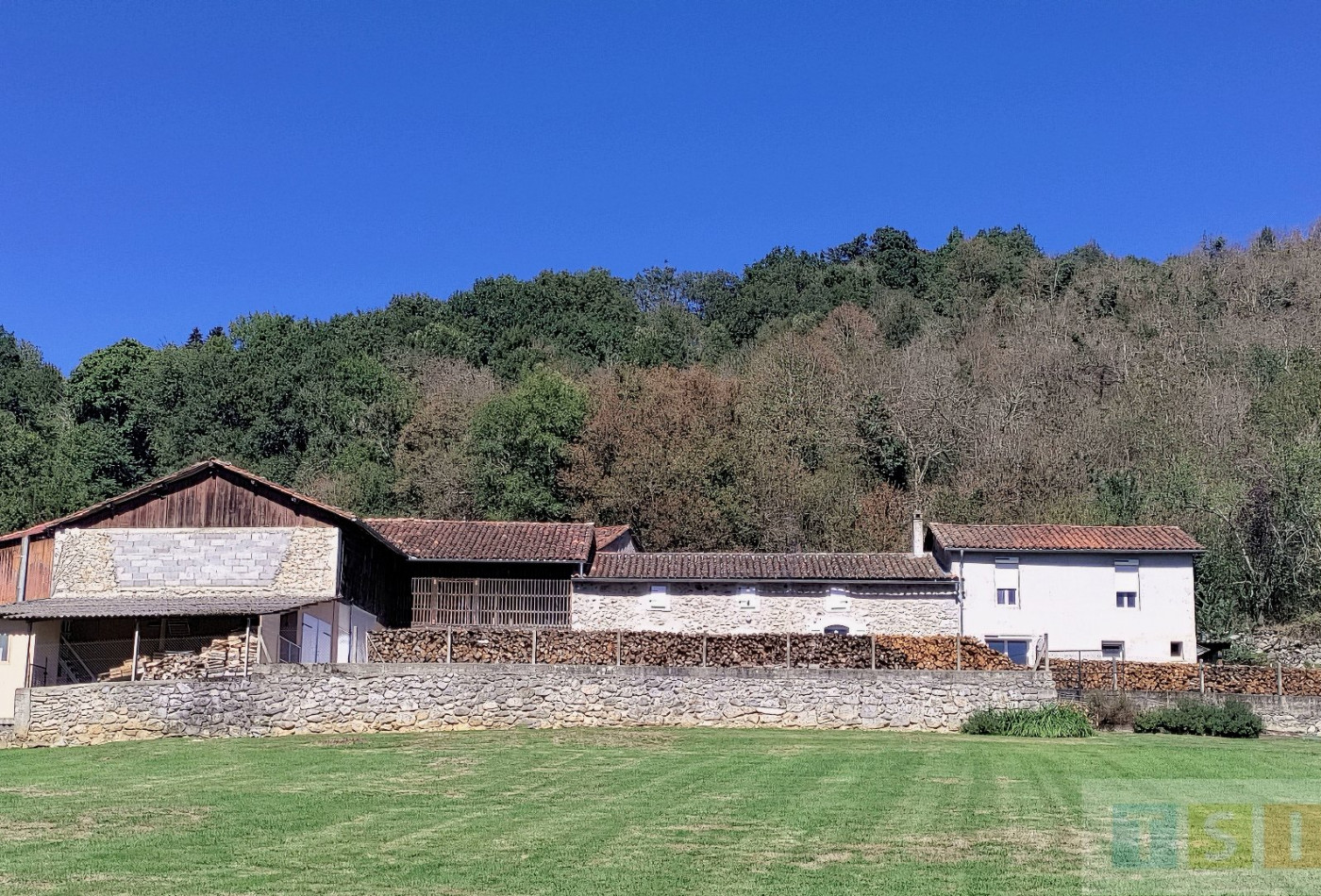 vente Maison et dépendances Bize - Photo 1