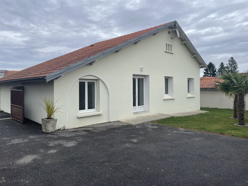 location Maison Lannemezan - Photo 1