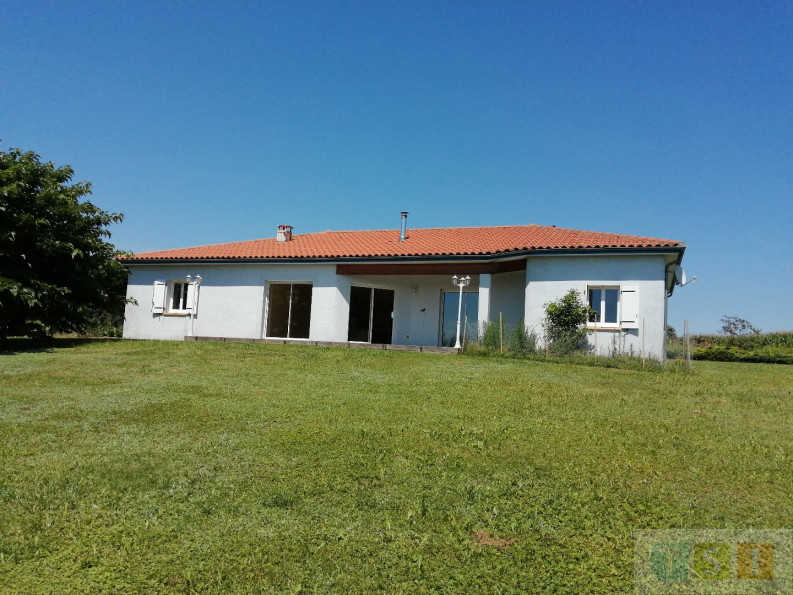 location Maison Recurt - Photo 2