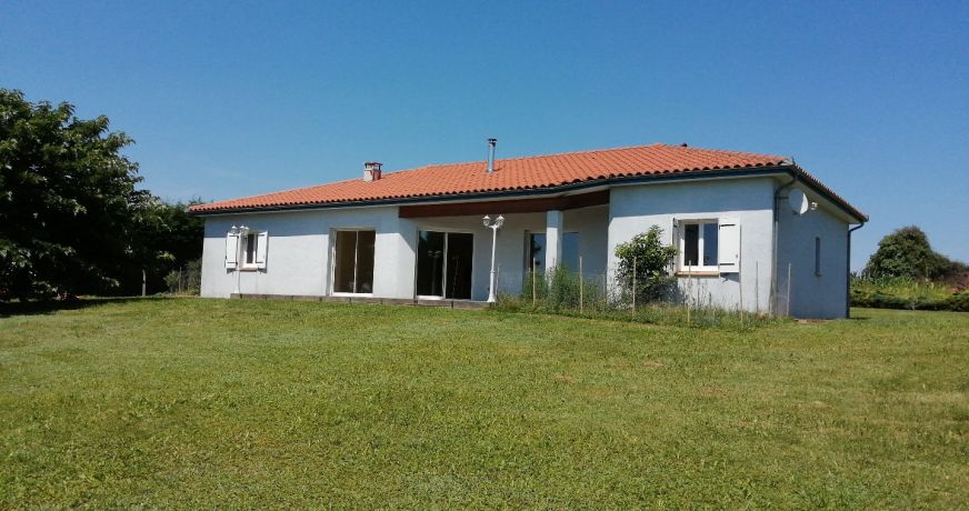 location Maison Recurt