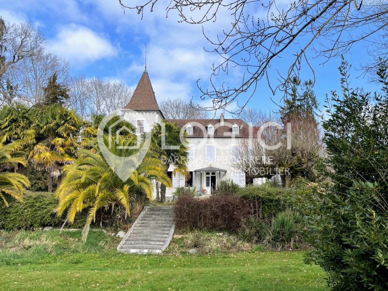 vente Château Pau - Photo 1