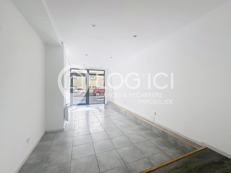 vente Ateliers et bureaux Tarbes - Photo 2