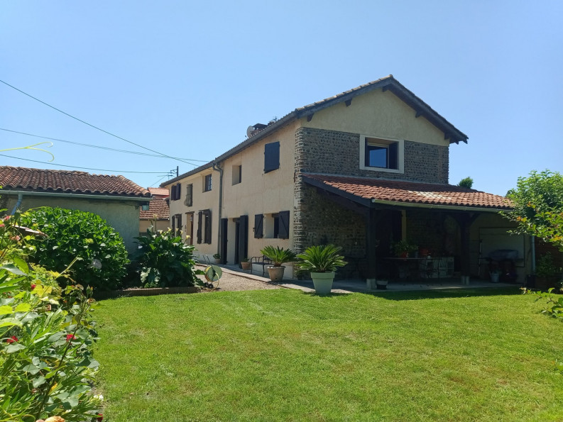 vente Maison Vic En Bigorre - Photo 1